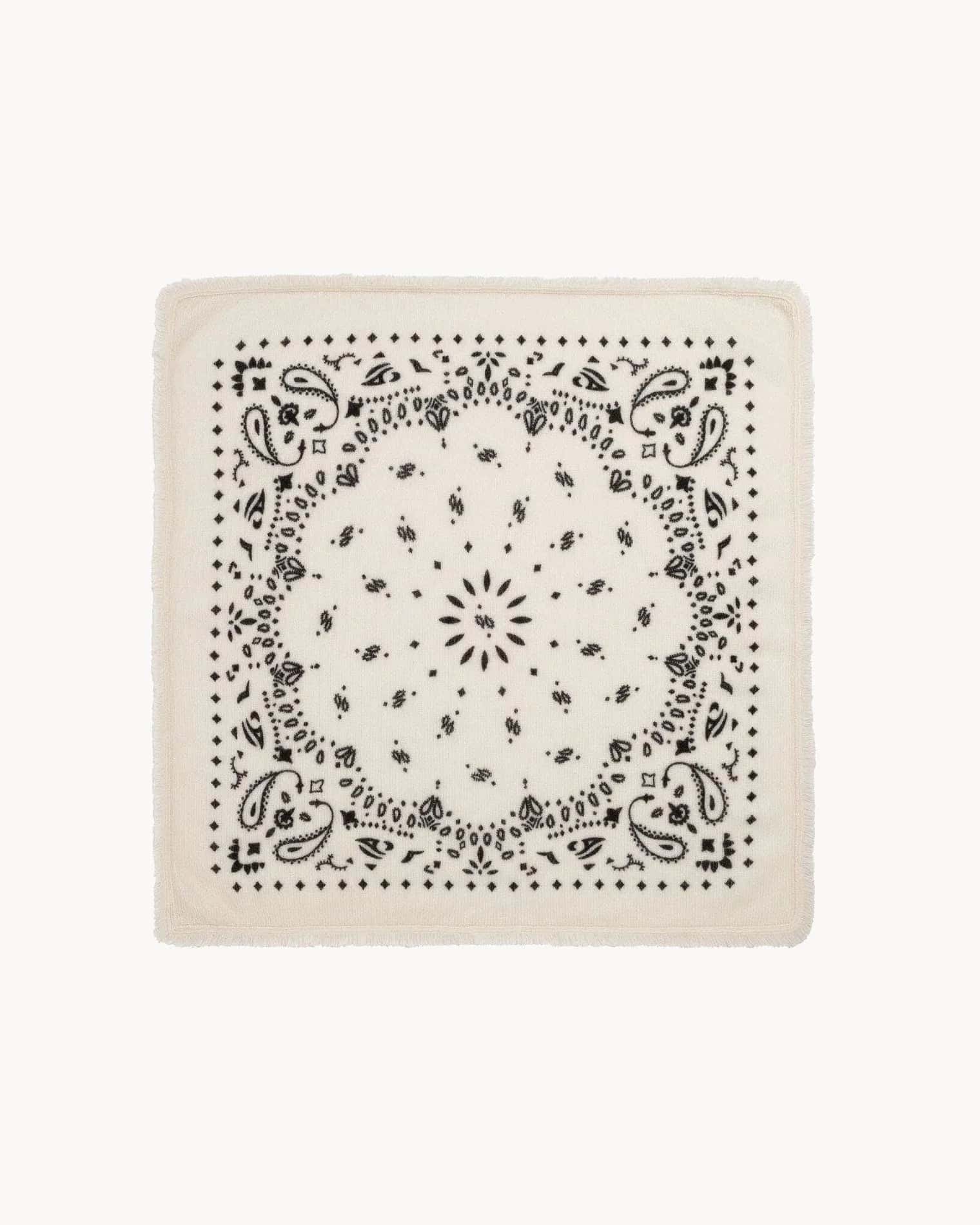Küçük Bandana Hachi Beyaz - Bandana
