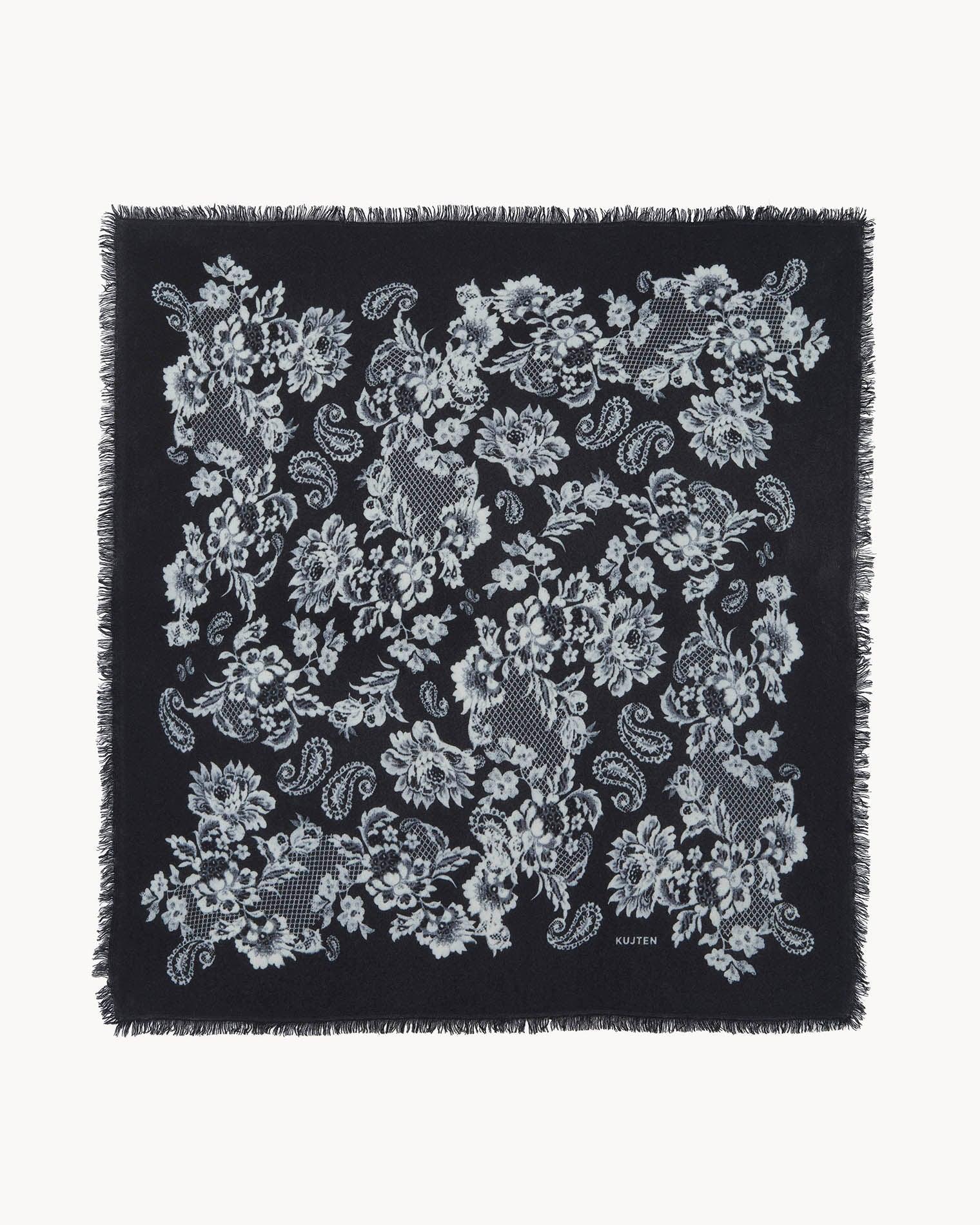 Büyük Bandana Hachiko Dantel Siyah - Beyaz - Bandana