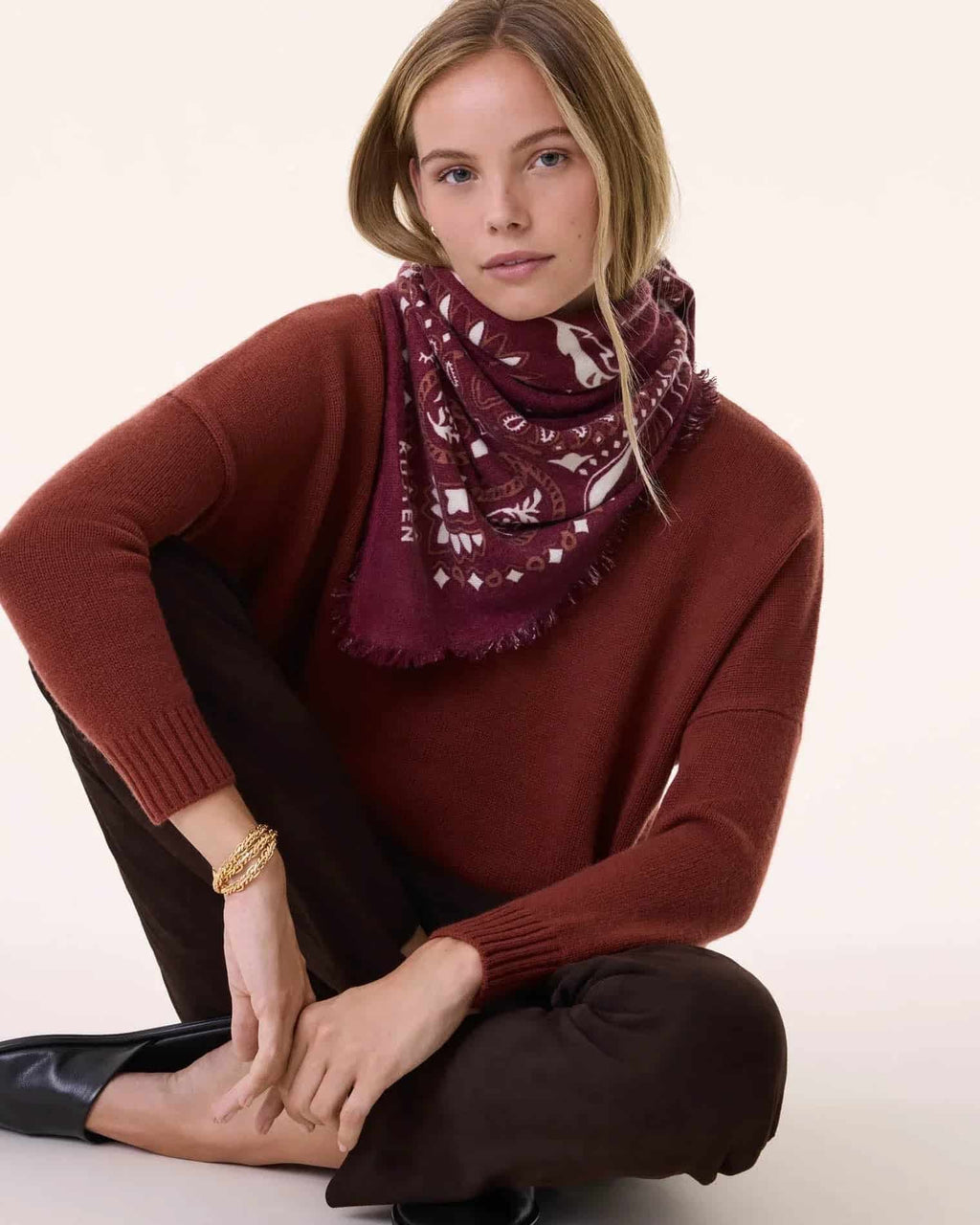 Büyük Bandana Hachiko Tüy Bico Bordo - Bandana