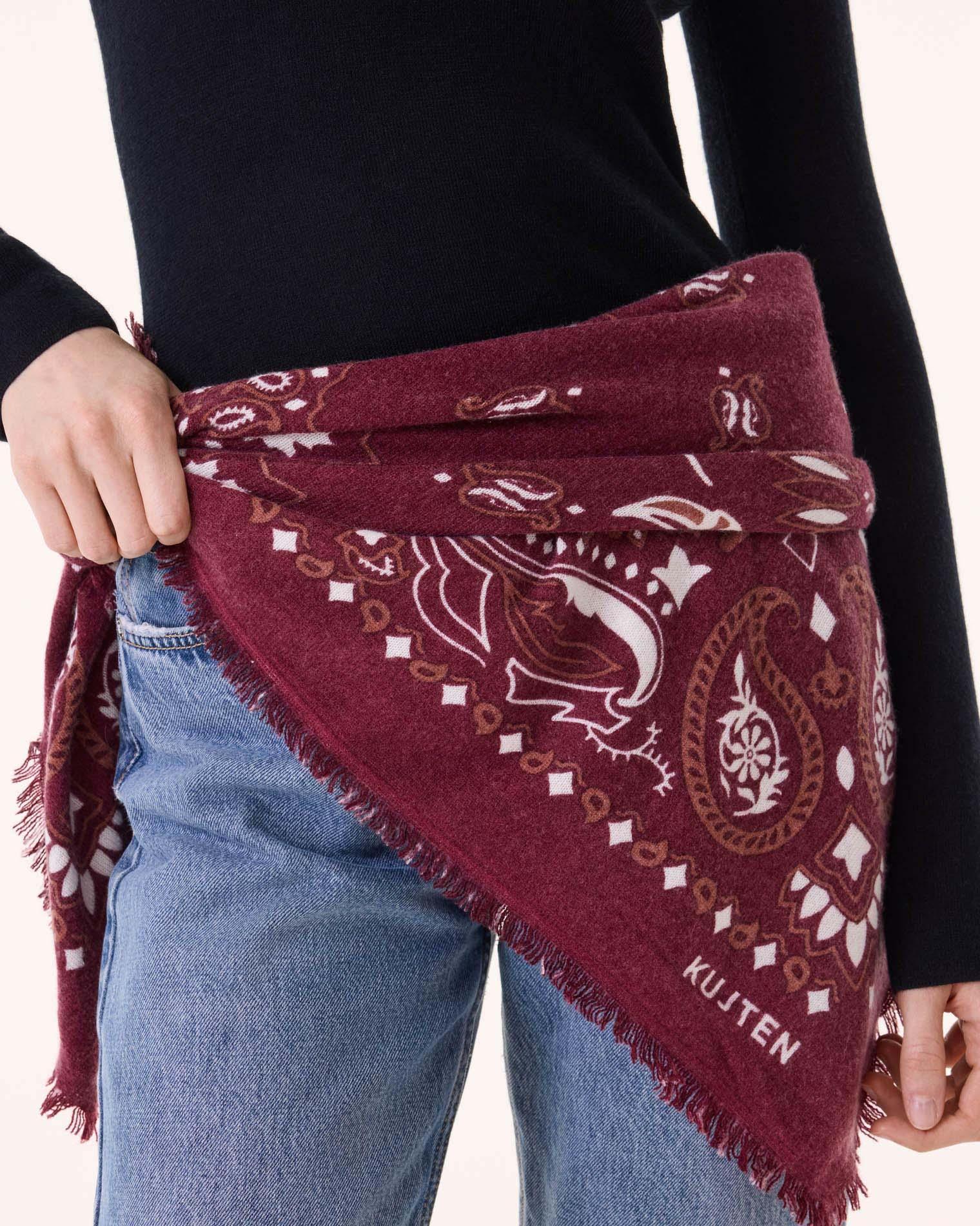 Büyük Bandana Hachiko Tüy Bico Bordo - Bandana