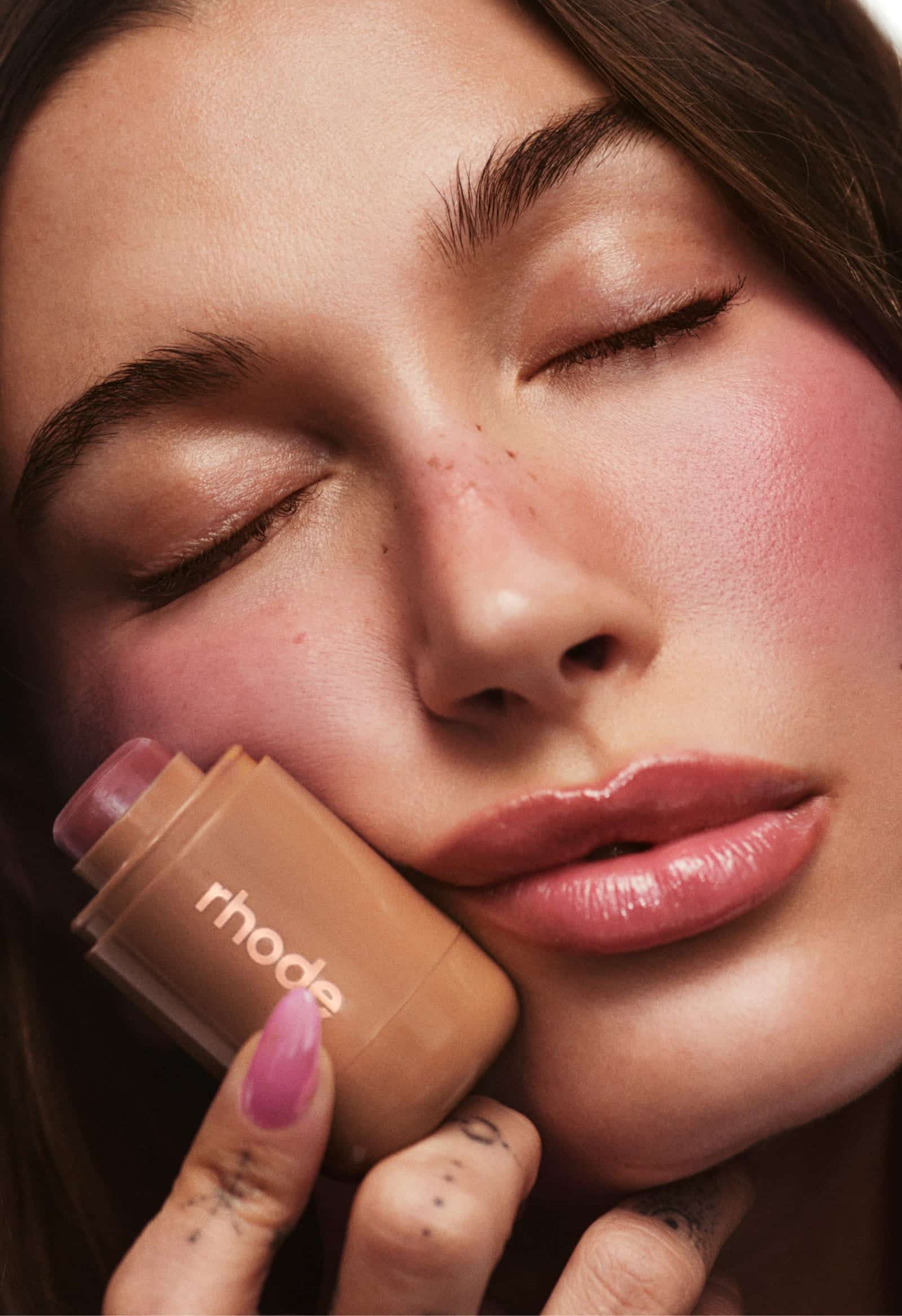 Cep Allığı Uykulu Kız